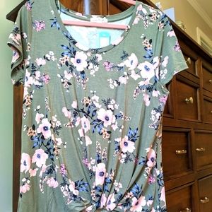 NWT Olive green flowered knot top